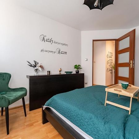 Apartament Ratuszlove - 2 Osobne Sypialnie, Z Widokiem Na Ratusz - By Spaceapart Jelenia Góra Buitenkant foto